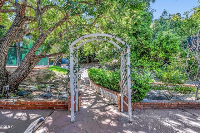 Detail Gallery Image 53 of 62 For 3831 Sepulveda Bld #1,  Sherman Oaks,  CA 91403 - 6 Beds | 5/2 Baths