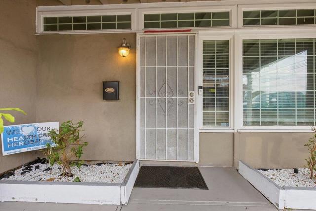 2627 Naples Street, Hayward CA: https://media.crmls.org/mediaz/544d269a-080d-40c5-85ed-d202b932024f.jpg