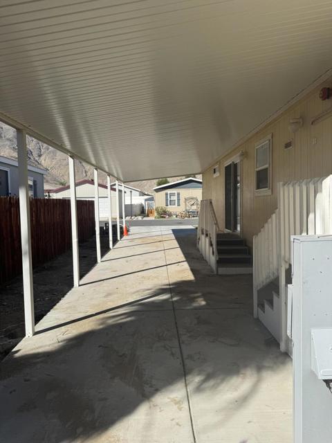 22840 Sterling Avenue, Palm Springs CA: https://media.crmls.org/mediaz/544d40e8-caff-40ad-99ef-26ca01b17898.jpg