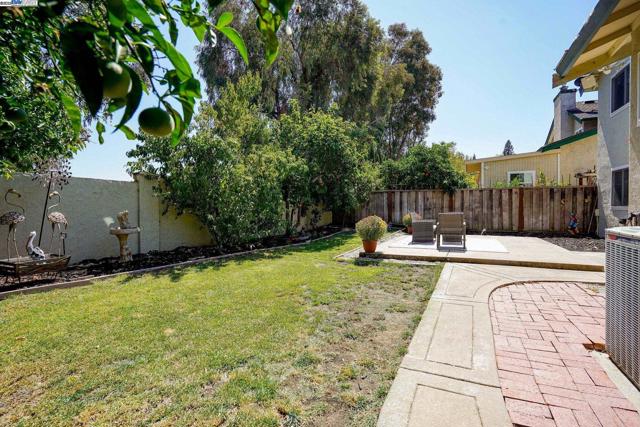 3104 sombrero circle, San Ramon CA: https://media.crmls.org/mediaz/544d6fdd-1436-4e69-8352-095f8c2c6543.jpg