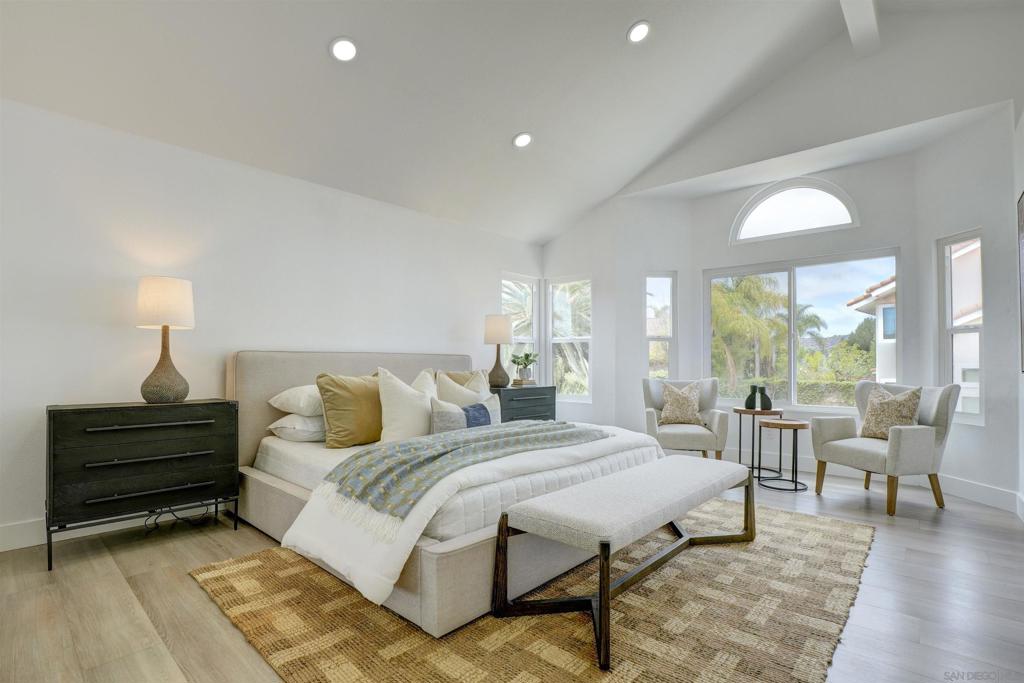 MLS #250025010SD img 20