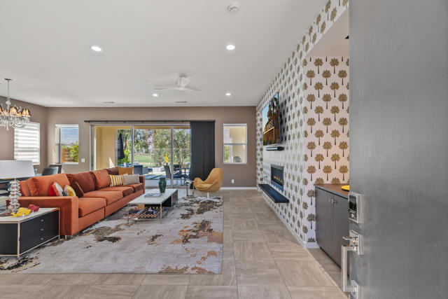 1325 Passage Street, Palm Springs CA: https://media.crmls.org/mediaz/544e58e9-c2b9-4c97-ad4e-7a9554bd8673.jpg
