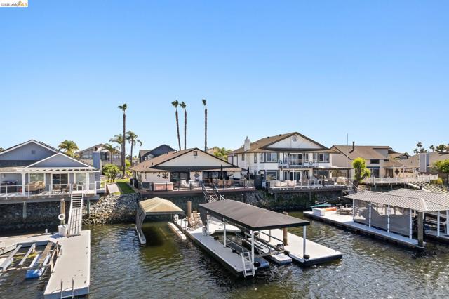 Image 37 of 39 For 5621 Starboard Dr