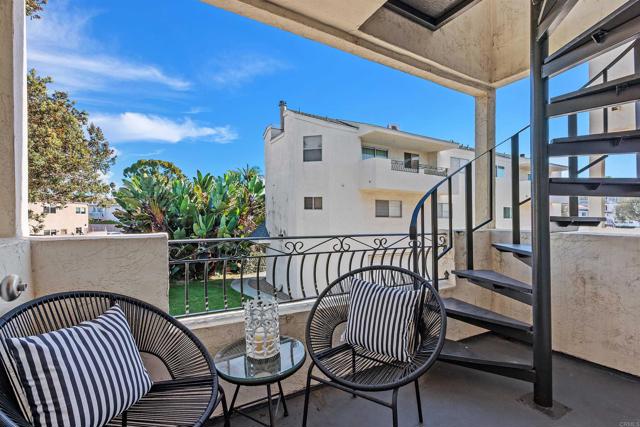 Detail Gallery Image 29 of 47 For 880 Home Ave #G,  Carlsbad,  CA 92008 - 3 Beds | 2/1 Baths