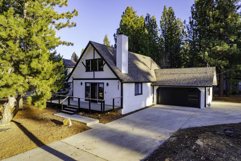 41605 Swan Drive