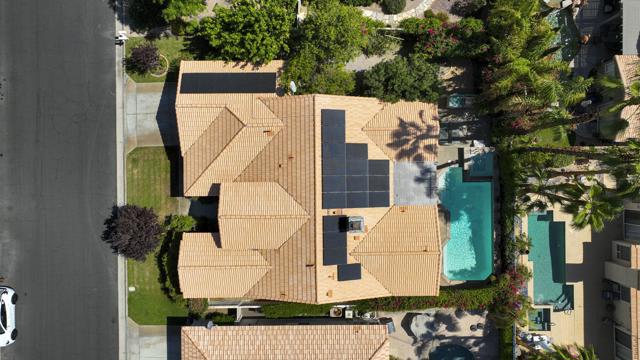 245 Strada Nova, Palm Desert, CA 92260