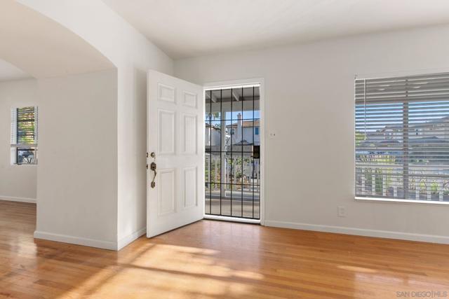 228 E 15th, Escondido CA: https://media.crmls.org/mediaz/5451c625-caa7-4391-9916-ac4d1b4db6d2.jpg