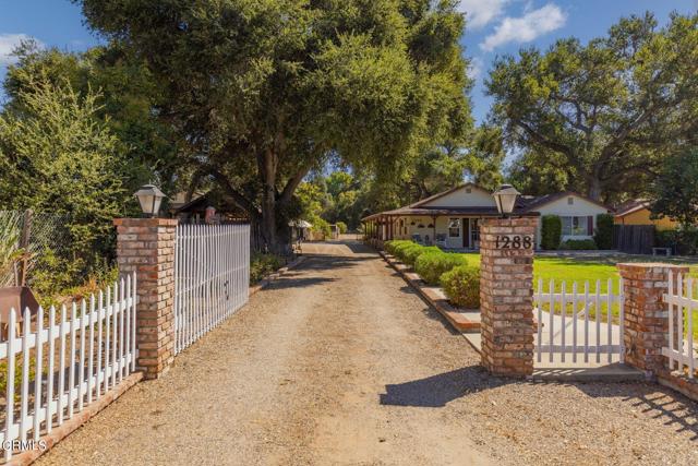 1288 S Rice Road, Ojai CA: https://media.crmls.org/mediaz/54520316-b46a-48a4-9177-2158d65e6657.jpg