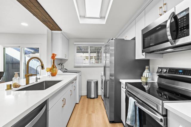 Detail Gallery Image 26 of 39 For 9543 Cottonwood Ave a,  Santee,  CA 92071 - 2 Beds | 1/1 Baths