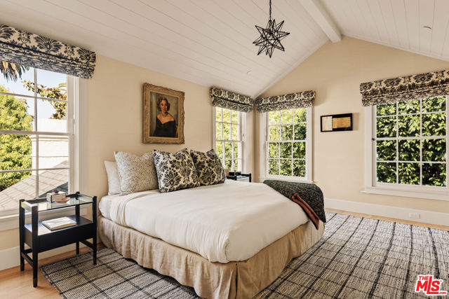 Drew Fenton | 589 Moreno Avenue Los Angeles CA | MLS: 7535475