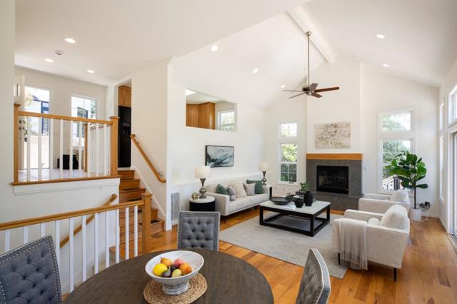 13888 Fremont Pines Lane, Los Altos Hills CA: https://media.crmls.org/mediaz/5452810e-a2fa-4120-aafe-f04da5548bdc.jpg