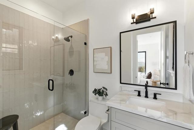 312 W 39th Avenue, San Mateo CA: https://media.crmls.org/mediaz/5454296b-64f3-431e-9463-b4fe639f0cfc.jpg