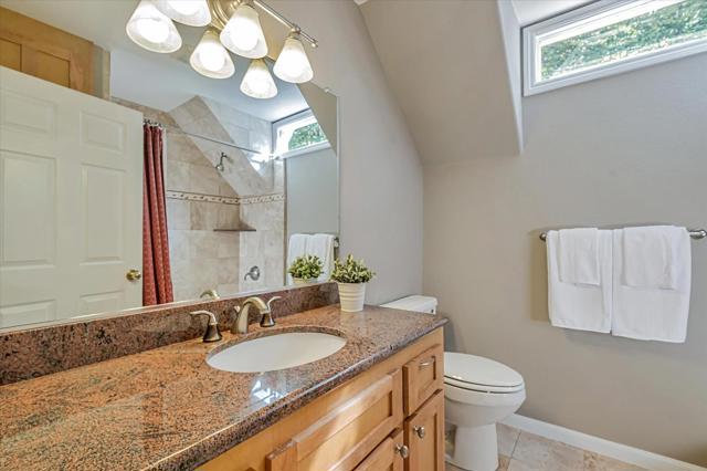 7200 Highway 17, Scotts Valley CA: https://media.crmls.org/mediaz/5454a776-542d-440b-96e9-aa9cc479b04a.jpg