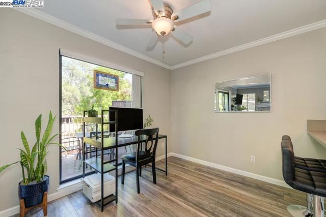 Image 7 of 42 For 8039 Arcade Lake Ln