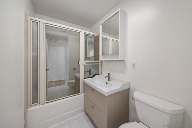 2660 Pheasant Dr, San Diego CA: https://media.crmls.org/mediaz/5457b529-45d1-43e2-a571-9c0fc2b91cd5.jpg