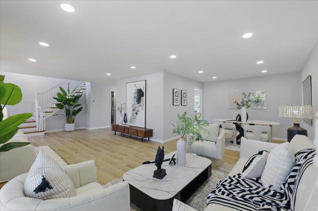 2434 Hastings Drive, Belmont CA: https://media.crmls.org/mediaz/54581863-90f8-4fa6-8354-9420e156d048.jpg