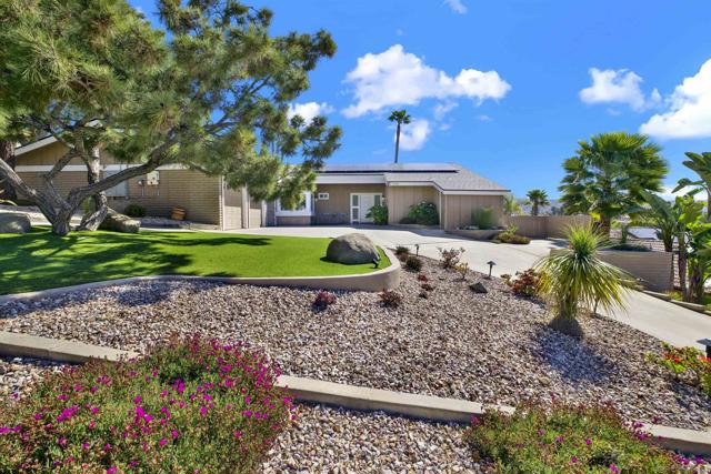 17351 Saint Andrews Dr, Poway CA: https://media.crmls.org/mediaz/545949c3-060c-4147-8ab1-45a57b5b72fd.jpg