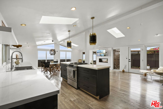 Drew Fenton | 29500 Heathercliff Malibu CA | MLS: 7272232