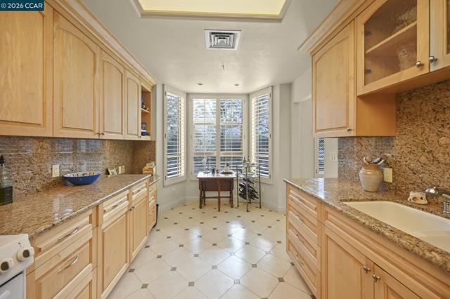 Image 6 of 44 For 5920 Horsemans Canyon  1b