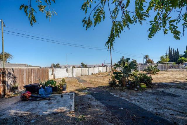 0 E Hedding Street, San Jose CA: https://media.crmls.org/mediaz/545ae617-579a-496b-b640-54d27fd7b74c.jpg