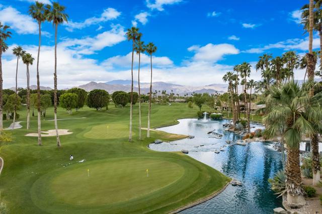 162 Lost River Drive, Palm Desert CA: https://media.crmls.org/mediaz/545d1fe6-8fed-454b-8d88-db6557146c75.jpg