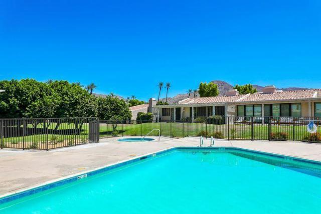 75208 Kiowa Drive, Indian Wells CA: https://media.crmls.org/mediaz/545d538b-0606-4a6f-9816-c02c900fc9d6.jpg