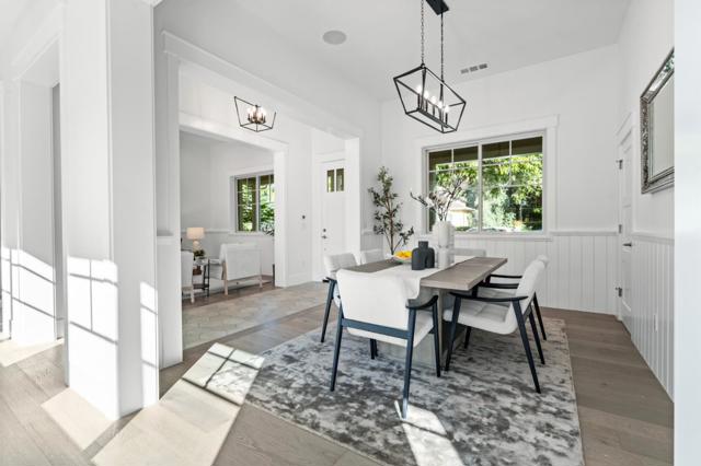 2002 Sunnyview Lane, Mountain View CA: https://media.crmls.org/mediaz/545d64b5-3b00-463c-9c17-b6cf2b245897.jpg