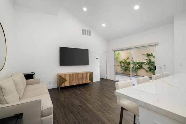 56765 Merion, La Quinta CA: https://media.crmls.org/mediaz/545d8504-9874-40e5-abb3-989b0602d873.jpg