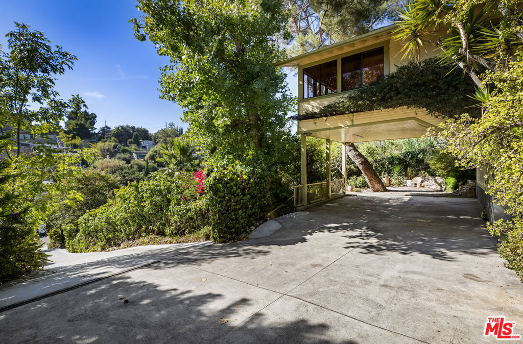 MLS #26856335 image #2