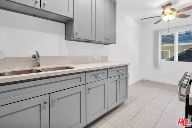 10235 S 10th Avenue, Inglewood CA: https://media.crmls.org/mediaz/545da87b-06ab-430c-bff8-6dbdf44e089d.jpg