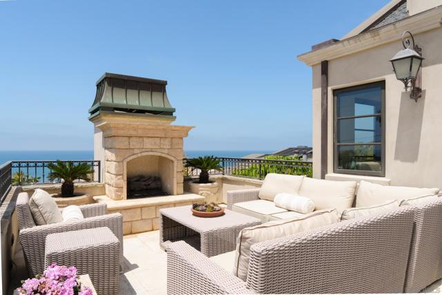 730 Stratford Court, Del Mar CA: https://media.crmls.org/mediaz/545e176c-7c2d-487f-9f3c-fdd3fd940668.jpg