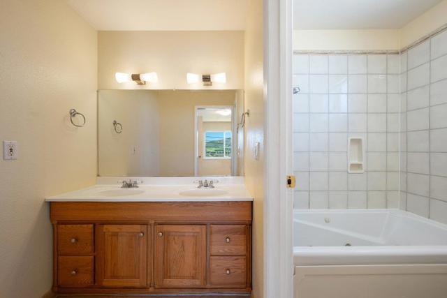 139 Santa Paula Drive, Daly City CA: https://media.crmls.org/mediaz/545e7258-031a-4f87-91ae-7b12db9c8040.jpg