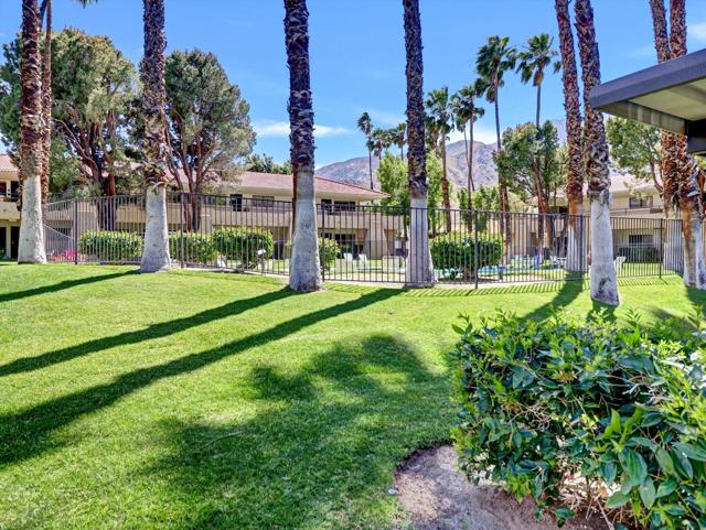 701 Los Felices Circle W #114, Palm Springs, CA 92262
