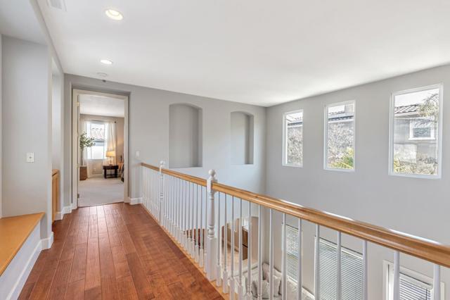 2645 Muirfield Way, Gilroy CA: https://media.crmls.org/mediaz/5461c42a-2bcf-4d51-ace4-2d79a9df3e30.jpg