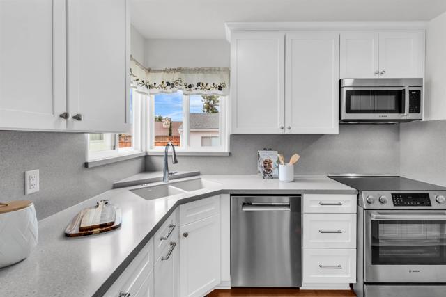 4642 59th Street, San Diego CA: https://media.crmls.org/mediaz/5461fd6e-a7f4-4e18-9035-e2a27c2b23ec.jpg