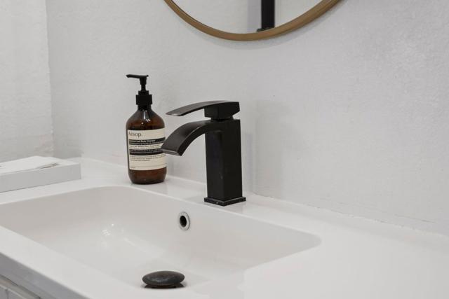 1919 Alameda De Las Pulgas, San Mateo CA: https://media.crmls.org/mediaz/5463d2d4-54f6-4560-8f5e-f87086ae6e21.jpg