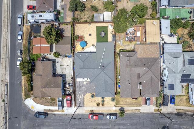 5110 Palin Street, San Diego CA: https://media.crmls.org/mediaz/54647fe3-a811-43d3-a1e8-8f0d1c265068.jpg