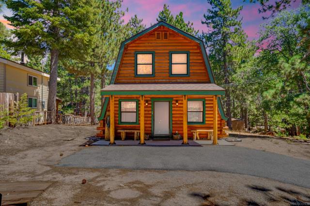 33382 Squirrel Dr, Green Valley Lake CA: https://media.crmls.org/mediaz/54656a63-4d7c-4c27-a869-b27da7da0697.jpg
