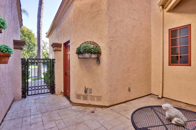 Detail Gallery Image 31 of 47 For 3720 Calle Cortejo, Rancho Santa Fe,  CA 92091 - 3 Beds | 2/1 Baths