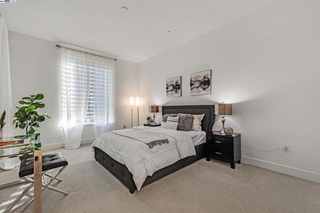 45158 Tom Blalock St, Fremont CA: https://media.crmls.org/mediaz/5467d948-06a8-44e9-9975-c3c9d840404a.jpg