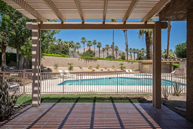 48963 Canyon Crest Lane, Palm Desert, CA 92260