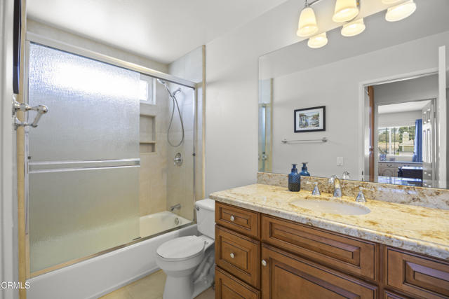 5084 Via Calderon, Camarillo CA: https://media.crmls.org/mediaz/5468c55b-15c4-4cda-92e5-4877c1c5aa0a.jpg