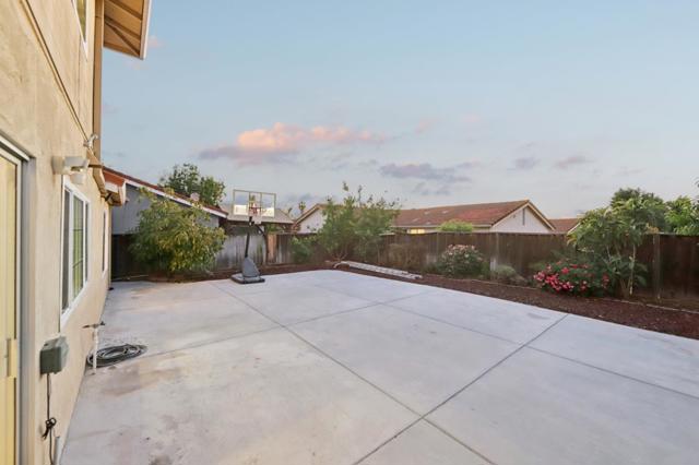 3065 Centerwood Way, San Jose CA: https://media.crmls.org/mediaz/5469d319-fb29-440d-bc39-b5c8050ba57b.jpg