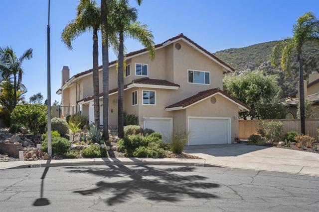 6968 Talisman Ct, San Diego CA: https://media.crmls.org/mediaz/5469e975-50f0-4d73-b3e6-4b7eccb4bd4f.jpg