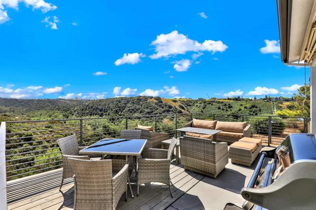 5988 Shaw Lopez Row, San Diego CA: https://media.crmls.org/mediaz/546b5c78-c236-4cc5-b661-f884db2d594a.jpg