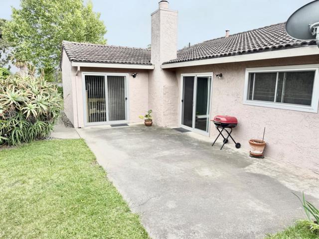 74 Meadow Terrace, Watsonville CA: https://media.crmls.org/mediaz/546ba182-be46-4b8a-a0ff-e0fabeb5cab0.jpg