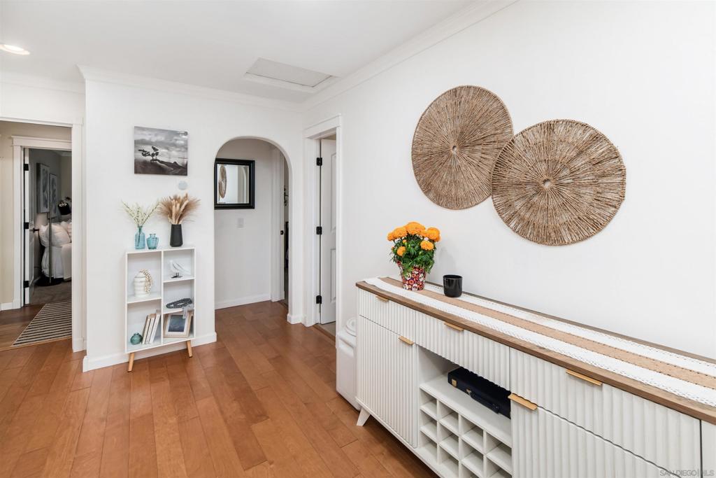 MLS #250042567SD image #11