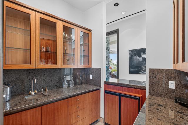 Detail Gallery Image 27 of 40 For 17534 Los Morros, Rancho Santa Fe,  CA 92067 - 4 Beds | 4/4 Baths