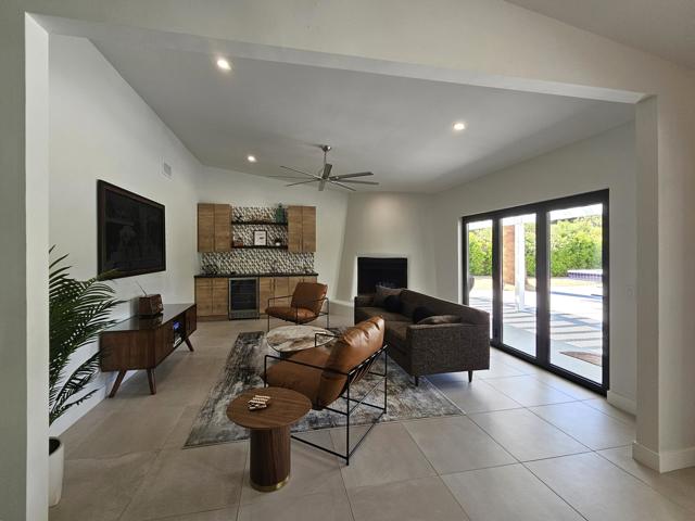 72278 Barbara Drive, Rancho Mirage CA: https://media.crmls.org/mediaz/546cef4b-b6f0-4865-a274-be9d68dbf86a.jpg