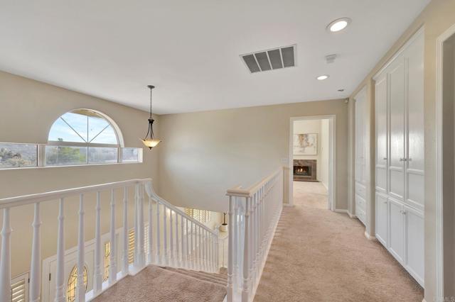 Image 27 of 49 For 2340 Mount Elena Way
